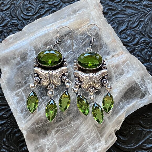 Dangly Faceted Green Peridot Butterfly Earrings Crystal Stone Jewelry - Picture 1 of 8